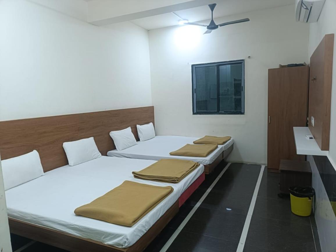 Hotel Mahalaxmi Dwārka Εξωτερικό φωτογραφία